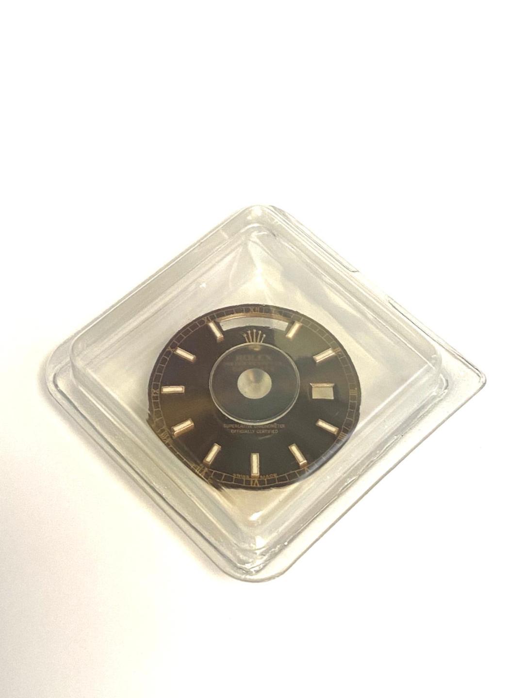 Часовников циферблат Rolex в шоколадов цвят 3155