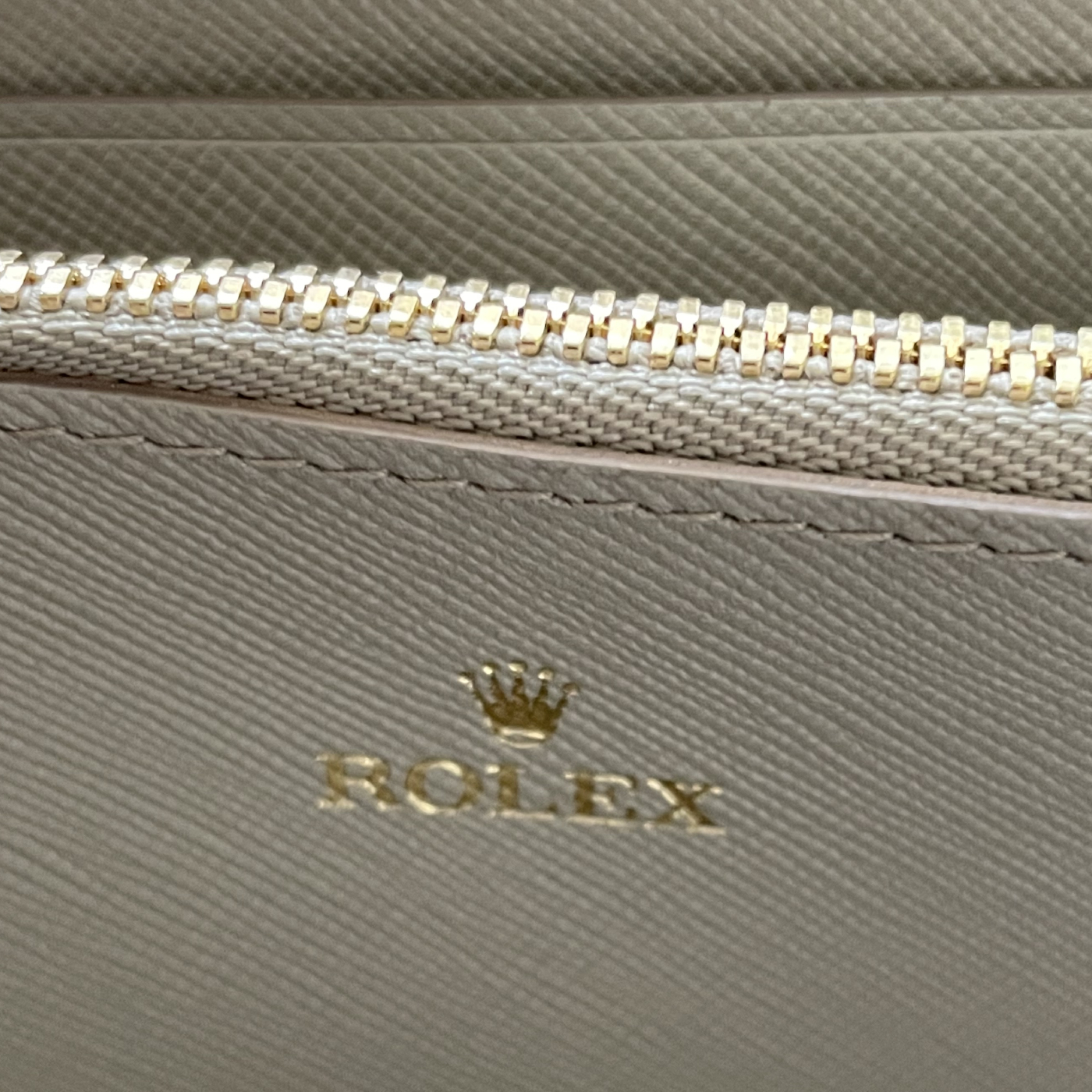 Дамско дълго портмоне от кожа Rolex в сиво - Image 6