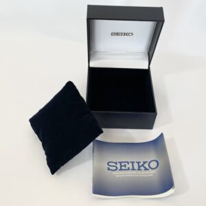 Кутия за часовник Seiko с инструкции за гаранция