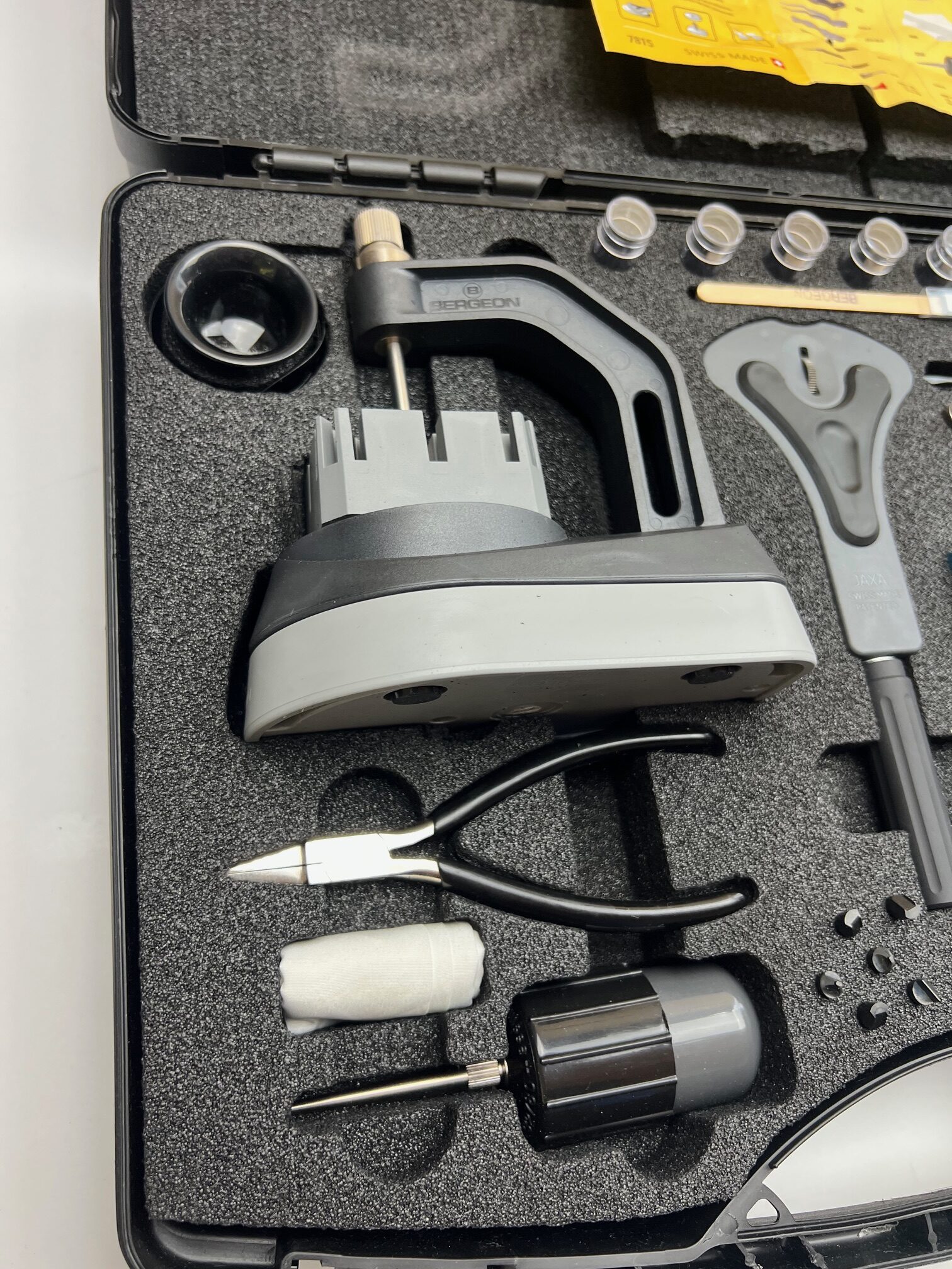 Комплект за ремонт на часовник Bergeon 7815 Master Service, върнат артикул, продаден в състоянието, в което е, вижте снимките - Image 4